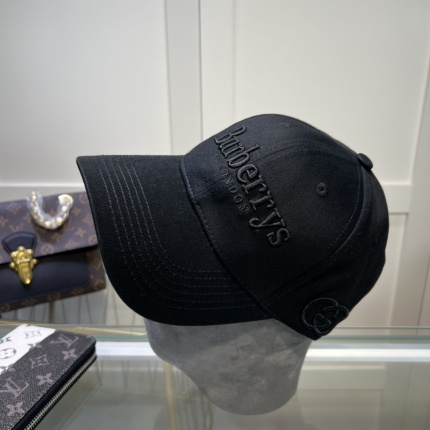Burberry Hats in 170244