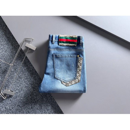 Gucci Jeans for Men in 170320