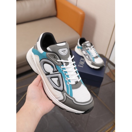 Dior Sneakers in 170723