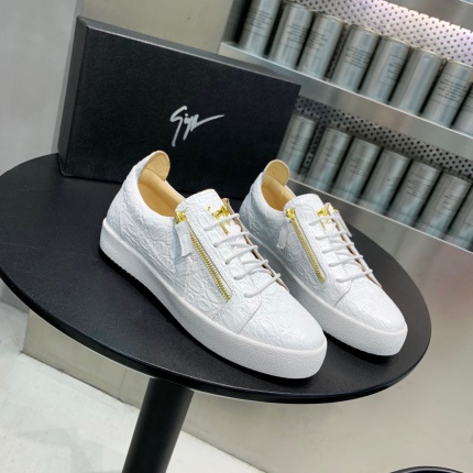 Giuseppe Zanot Sneakers For Men in 170774