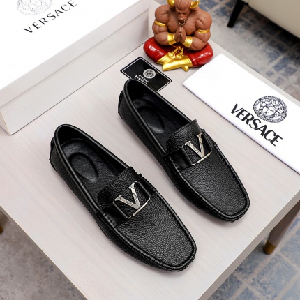 Versace Loafers and Drivers For Men in 170781