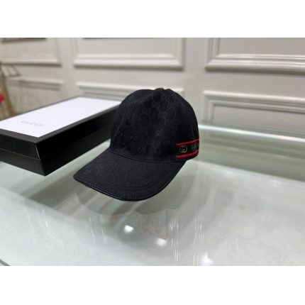 Gucci Hats in 170890
