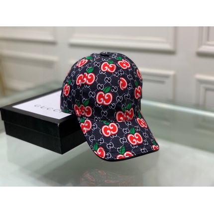 Gucci Hats in 170895