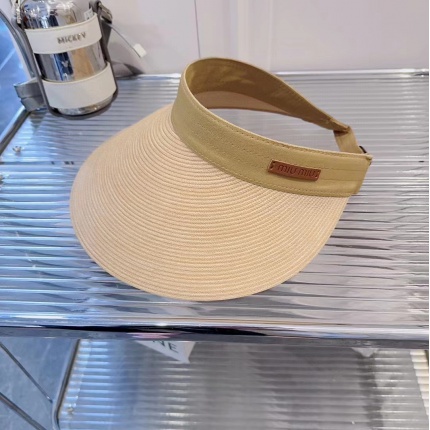 Miumiu Hats in 170922