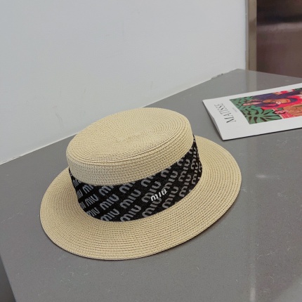 Miumiu Hats in 170926