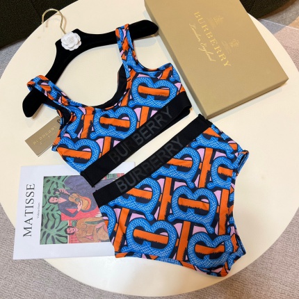 Burberry Bikini in 170948