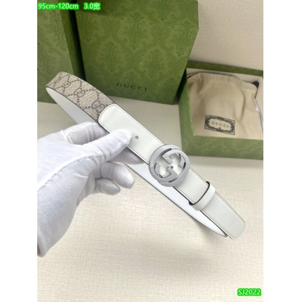Gucci AAA Quality Belts in 171180