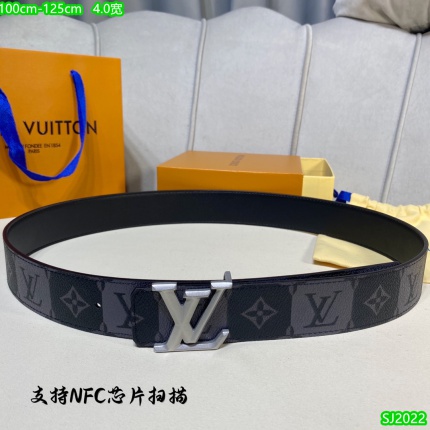Louis Vuitton AAA Belts in 171196