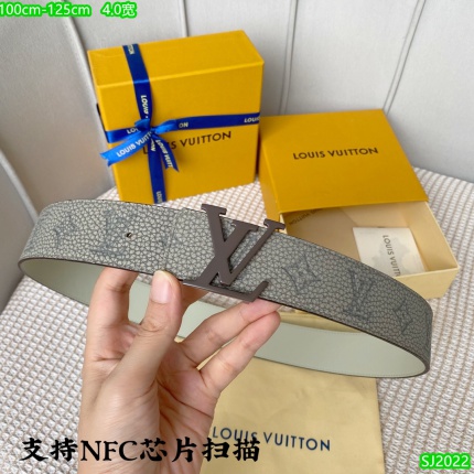 Louis Vuitton AAA Belts in 171208