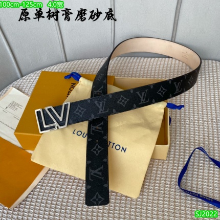 Louis Vuitton AAA Belts in 171219