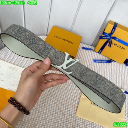 Louis Vuitton AAA Belts in 171226
