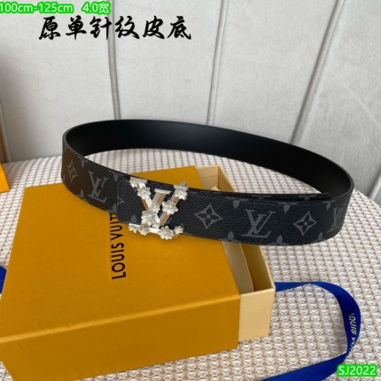Louis Vuitton AAA Belts in 171245