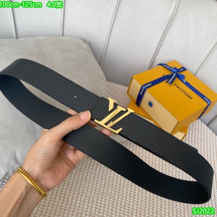 Louis Vuitton AAA Belts in 171300