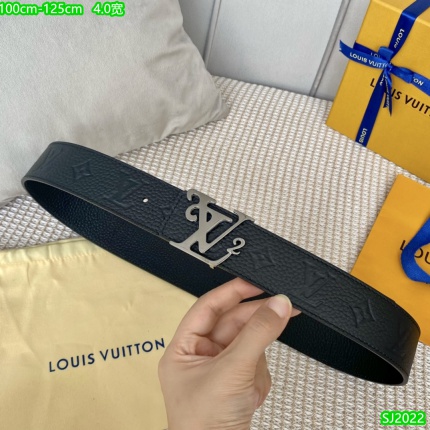 Louis Vuitton AAA Belts in 171310