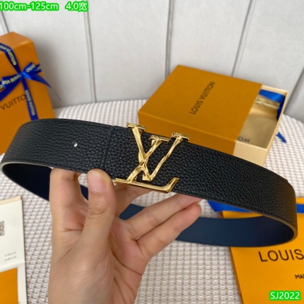 Louis Vuitton AAA Belts in 171353