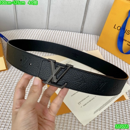 Louis Vuitton AAA Belts in 171360