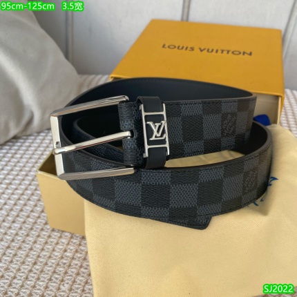 Louis Vuitton AAA Belts in 171429