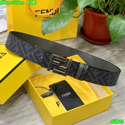 Fendi AAA Quality Belts in 171933