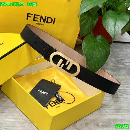 Fendi AAA Quality Belts in 172012