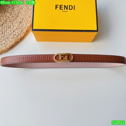Fendi AAA Quality Belts in 172041