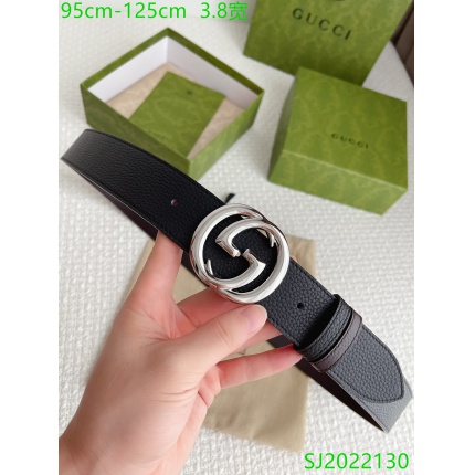 Gucci AAA Quality Belts in 172311