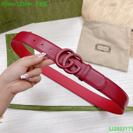 Gucci AAA Quality Belts in 172366