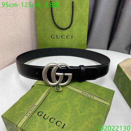 Gucci AAA Quality Belts in 172384