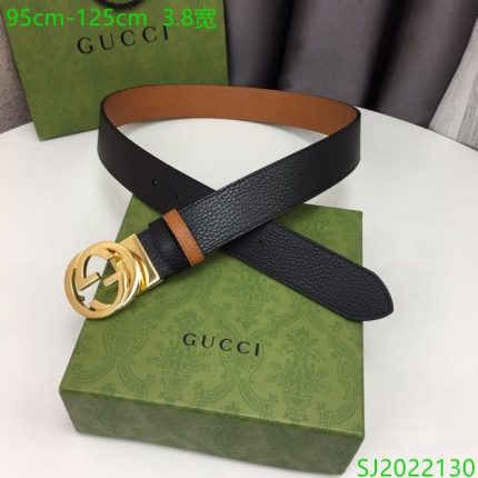 Gucci AAA Quality Belts in 172405