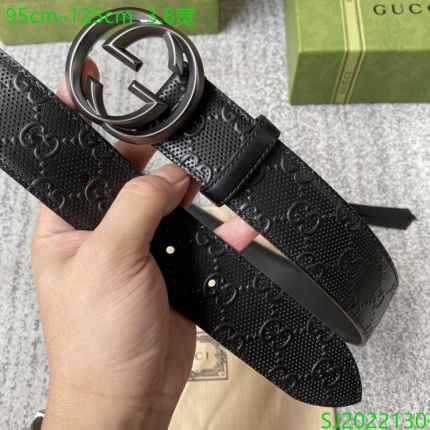 Gucci AAA Quality Belts in 172434