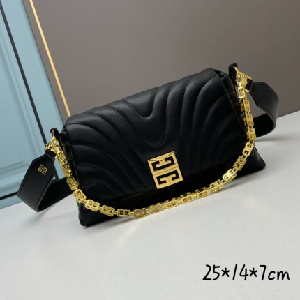 Givenchy AAA Quality  Bags in 173011