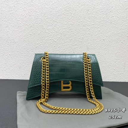 Balenciaga high quality Handbags in 173018