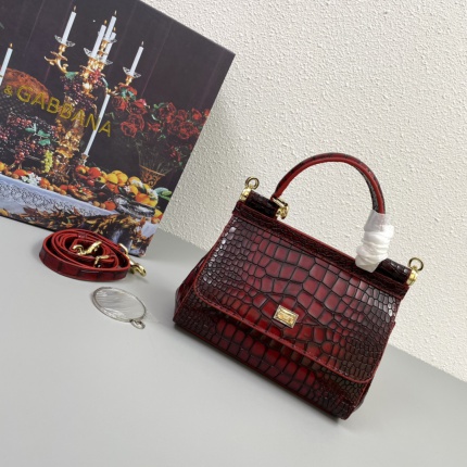 D&G AAA quality Bags in 173037
