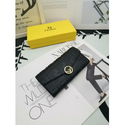 Fendi AAA Wallet in 173077
