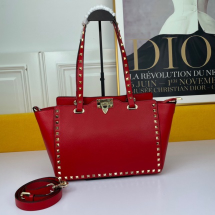 Valentino AAA quality Handbags in 173105