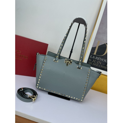 Valentino AAA quality Handbags in 173109