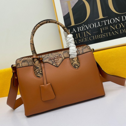 Proda Bags For Men in 173127