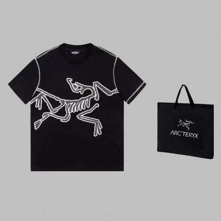 ARC TERYX T-shirts for Men in 173509