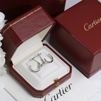 New Arrivals Good quality Cartier Earrings in 173546