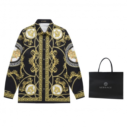 Versace  Long-Sleeved T-Shirts in 173604