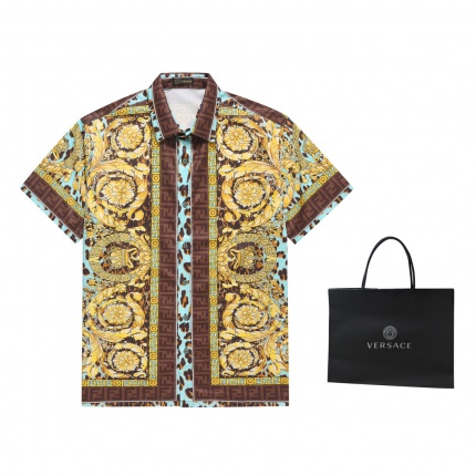 Versace Short-Sleeved Shirts in 173608