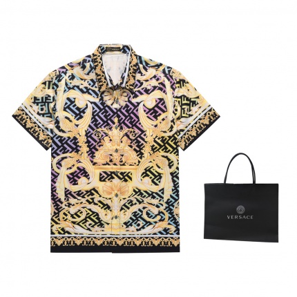 Versace Short-Sleeved Shirts in 173611