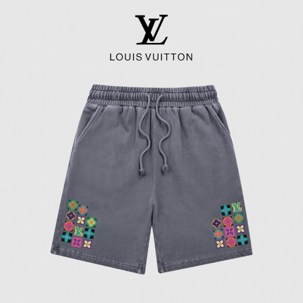 Louis Vuitton Short Pants For Men in 173667
