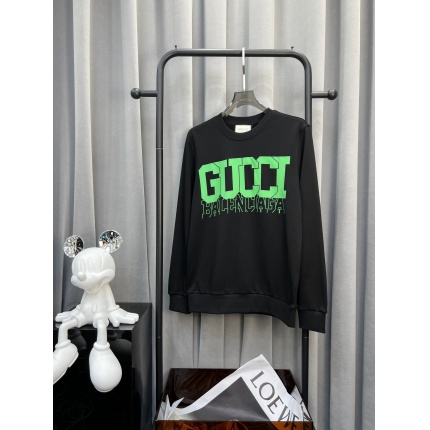 Gucci Hoodies for Men in 173710