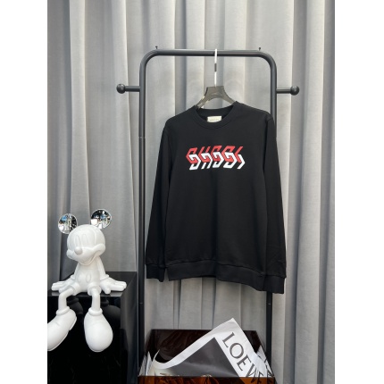 Gucci Hoodies for Men in 173716