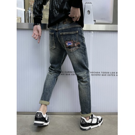 Louis Vuitton Jeans for Men in 173802