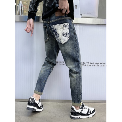 Louis Vuitton Jeans for Men in 173811