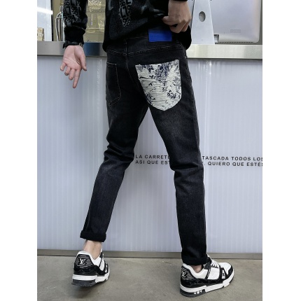 Louis Vuitton Jeans for Men in 173812