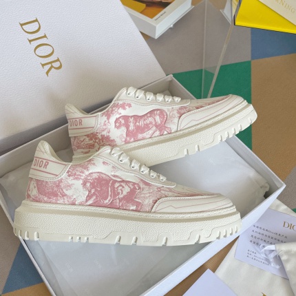 Dior Sneakers for Women in 173881