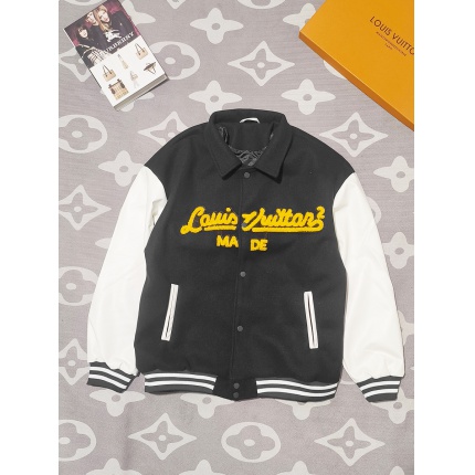 Louis Vuitton Jackets in 174267