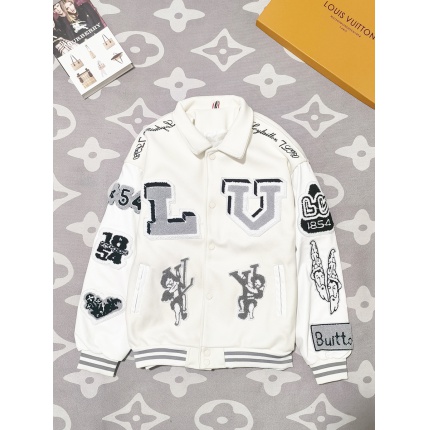 Louis Vuitton Jackets in 174269